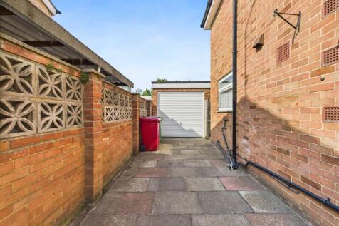 Garage &amp; Driveway