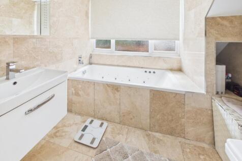 Ensuitebathroom