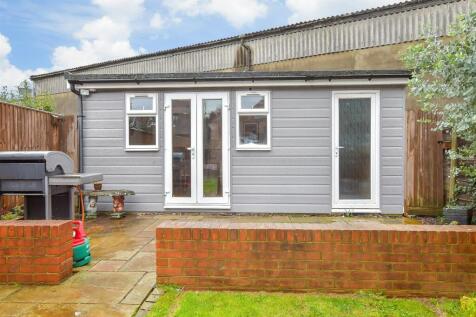 Workshop/Outbuildings