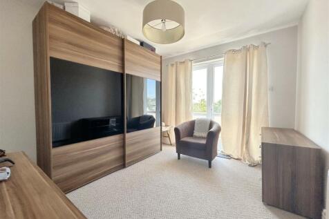 LGF Bedroom.jpg