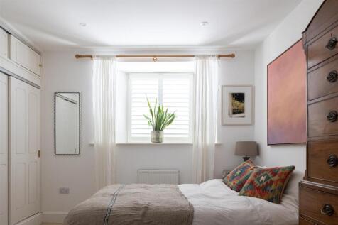 Bedroom.jpg