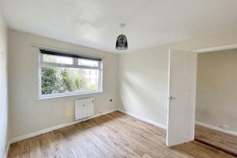 Bedroom.jpg