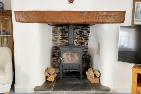 Fireplace.jpg