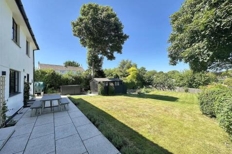 Garden 3.jpg
