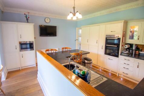 0925_01 - Penvearn, West Trewirgie Road, Redruth (