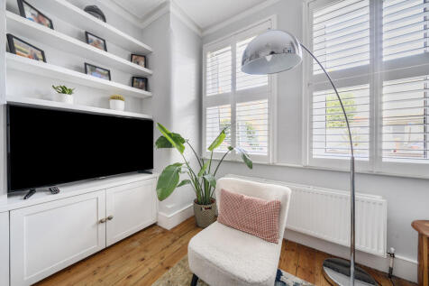 1357796-4-68d13be...