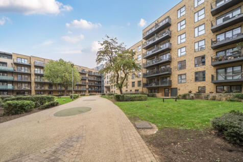 1365843-3-68f1118...