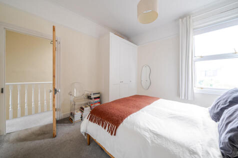 1363015-8-68e645b...