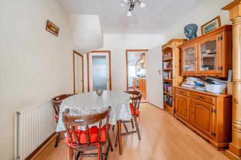 1372588-8-69033c7...