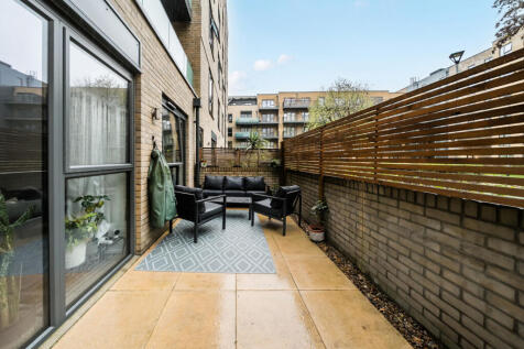 1377085-9-6911cbf...