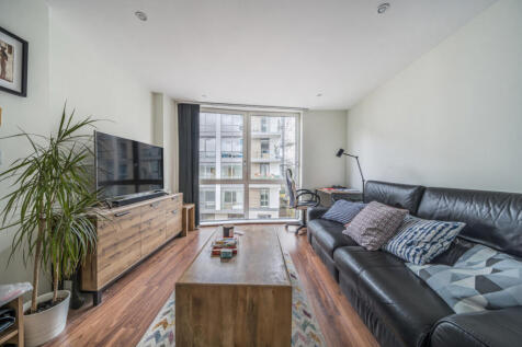 1353724-9-68c426d...