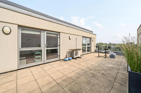 1331132-5-689c965...