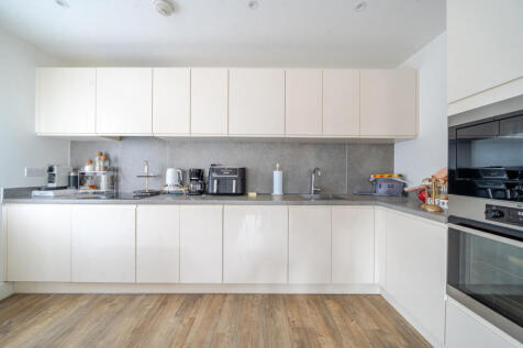 1301674-5-6839bd4...