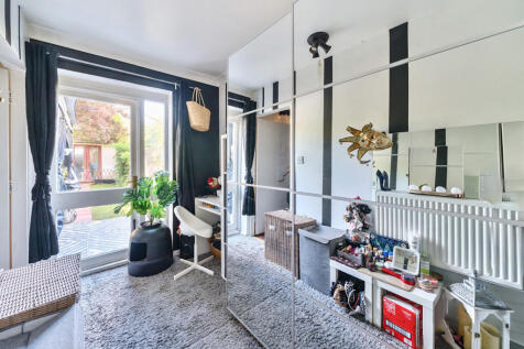 1324662-12-686fc8...