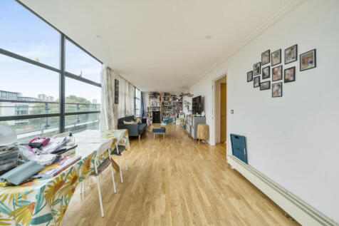 1343756-21-68adac...