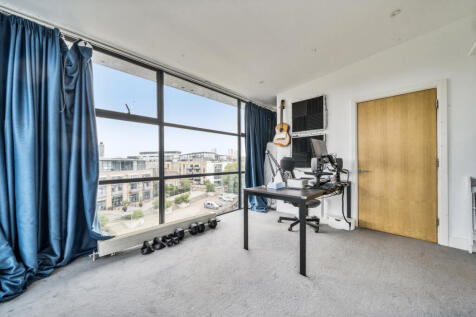 1343756-9-68ada9a...