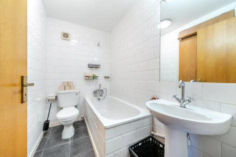 1370719-16-68f63a...