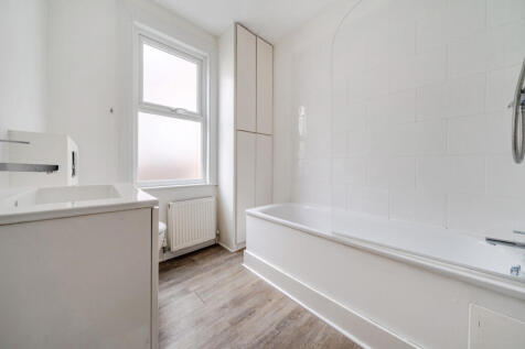 1369025-6-68ee39d...