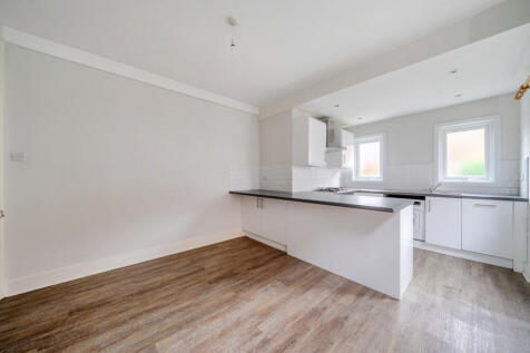 1369025-8-68ee39f...