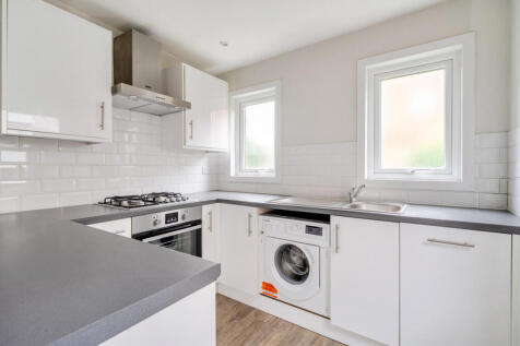 1369025-9-68ee3a2...