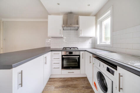 1369025-12-68ee3a...