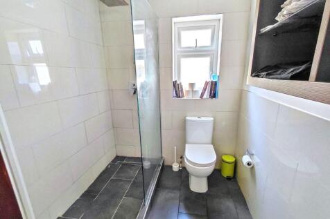 Annex Bathroom