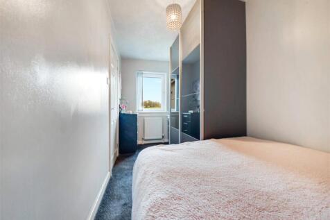Bedroom 5/Office