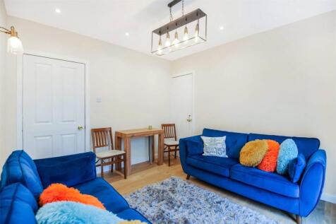 Bed 4/ Family Room