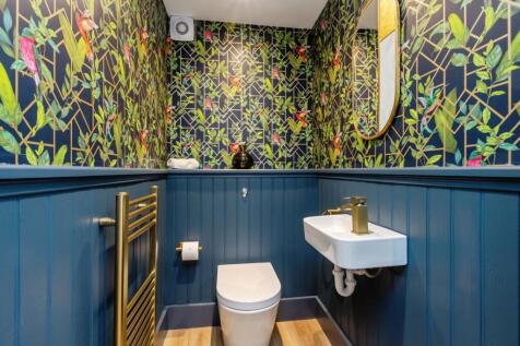 Ground Floor Wc