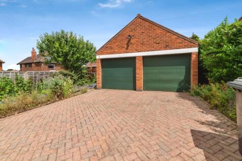 Double Garage
