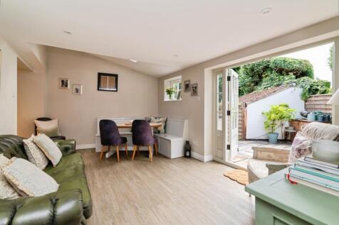 Family/Dining Room