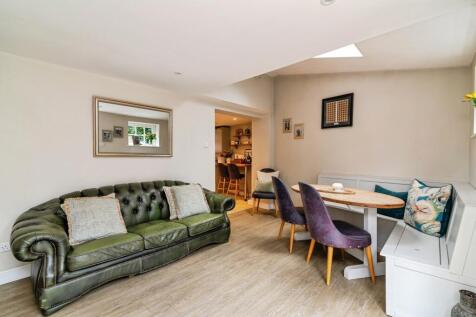 Family/Dining Room