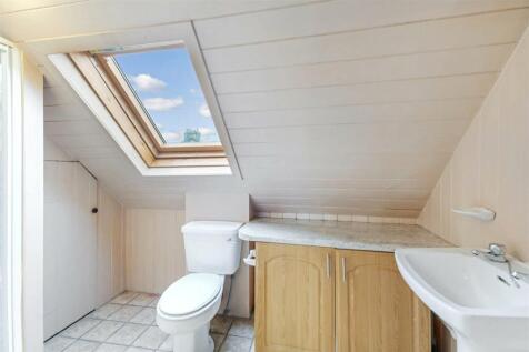 En-Suite 1