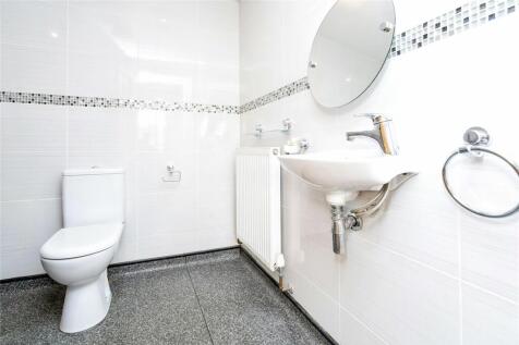 Downstairs Wet Room