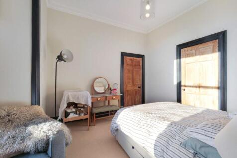 Bed 1
