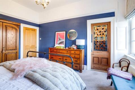 Bed 1