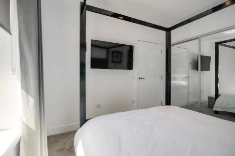 Bed 1