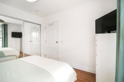 Bed 1