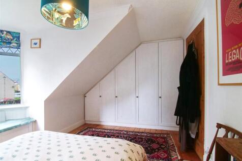 Bed 1