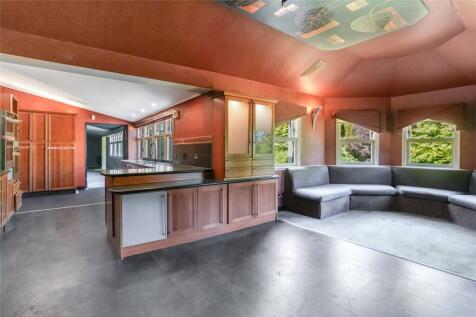 Kitchen/Breakfast Rm