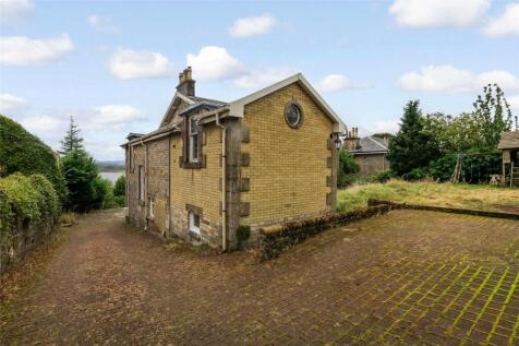 Drive/Rear Garden