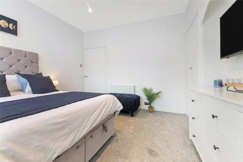 Bed 1