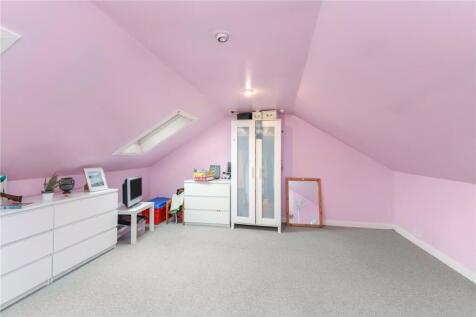 Attic Bedroom 4