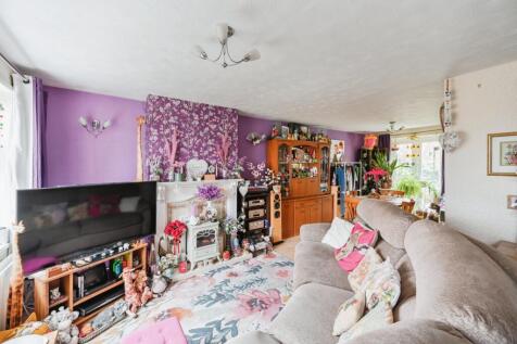 Living Room/Diner