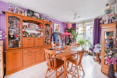 Living Room/Diner