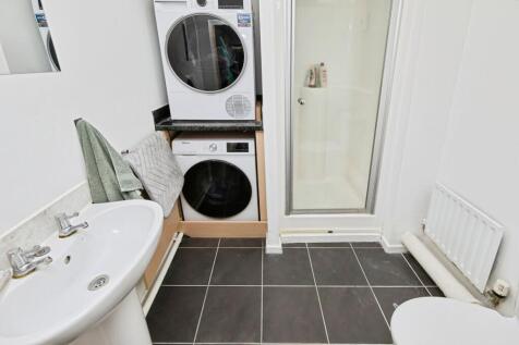 Shower Room/Utility