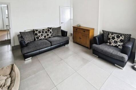 Kitchen/Lounge