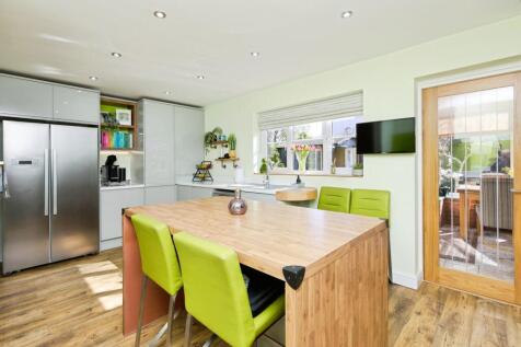 Dining / Kitchen