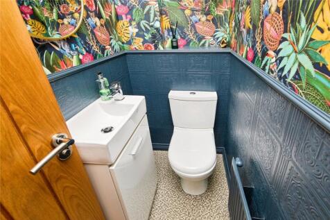 Cloakroom Wc
