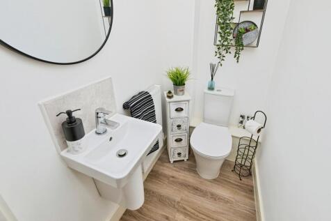 Cloakroom/Wc